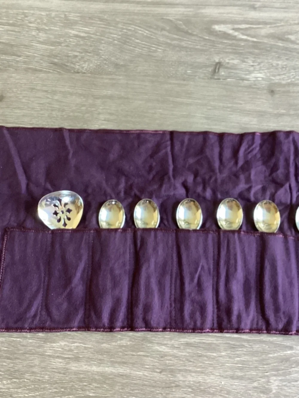 Vtg silver-plated Tea Spoons Set Cloth Roll Sheffield England 7 Ps Set Rustless